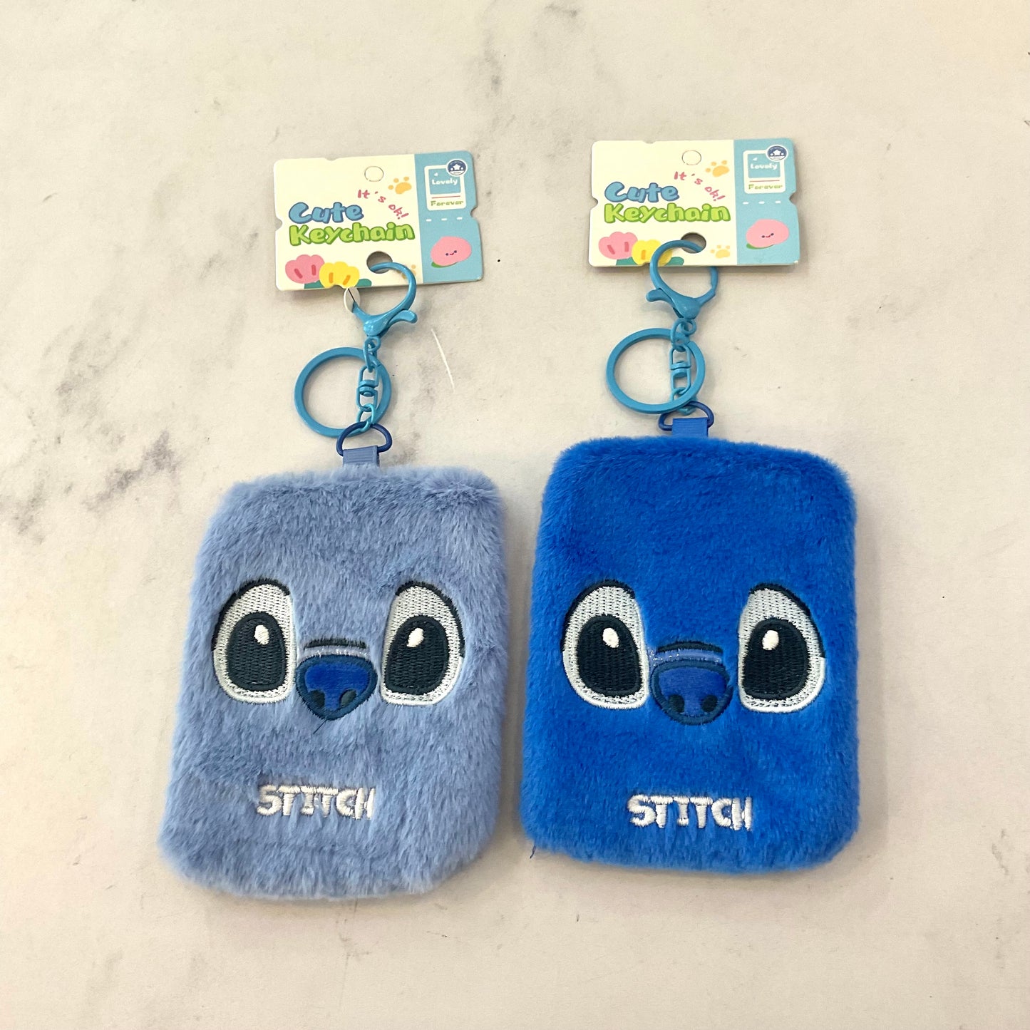 Portacarnet Peludito Stitch