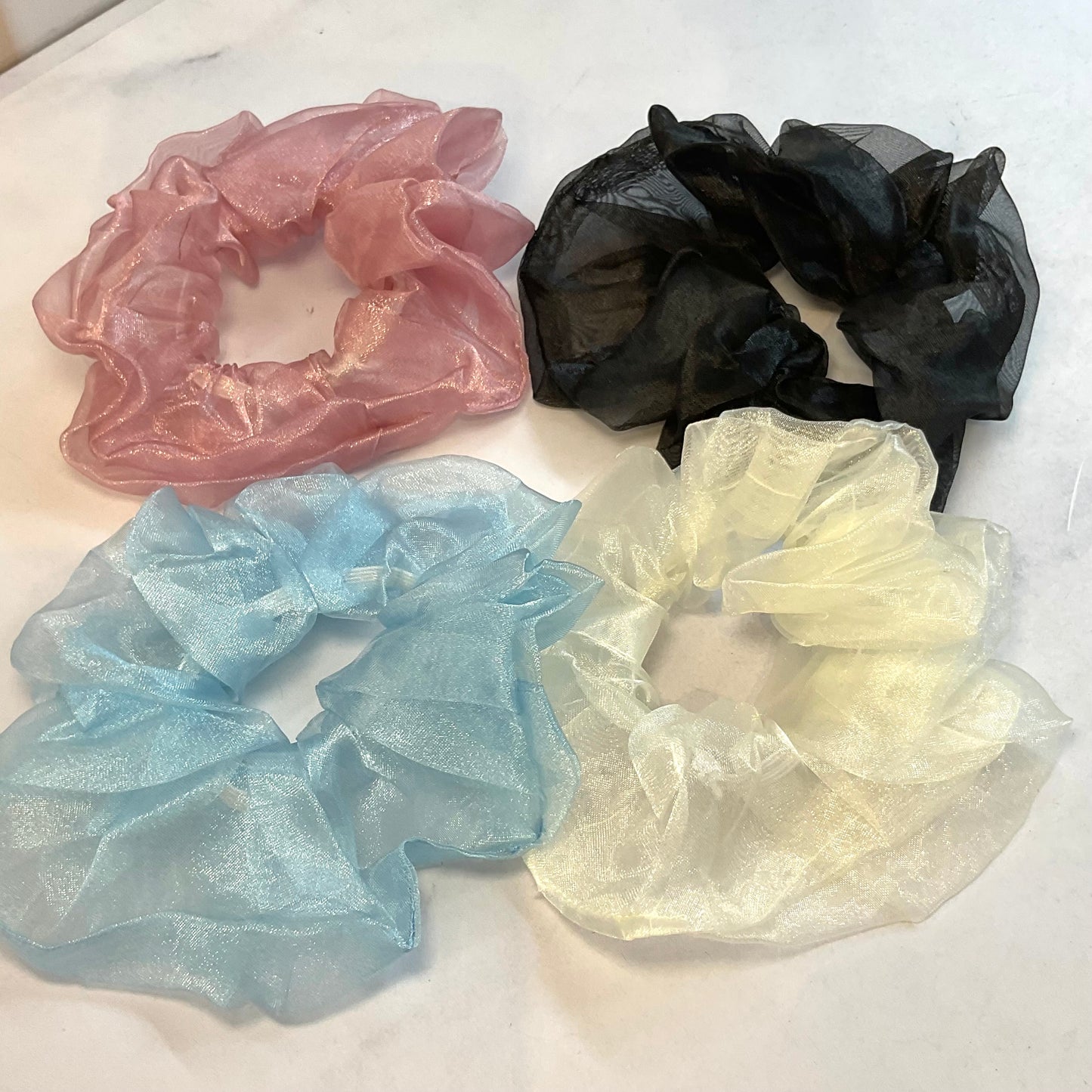 Scrunchies Traslúcida