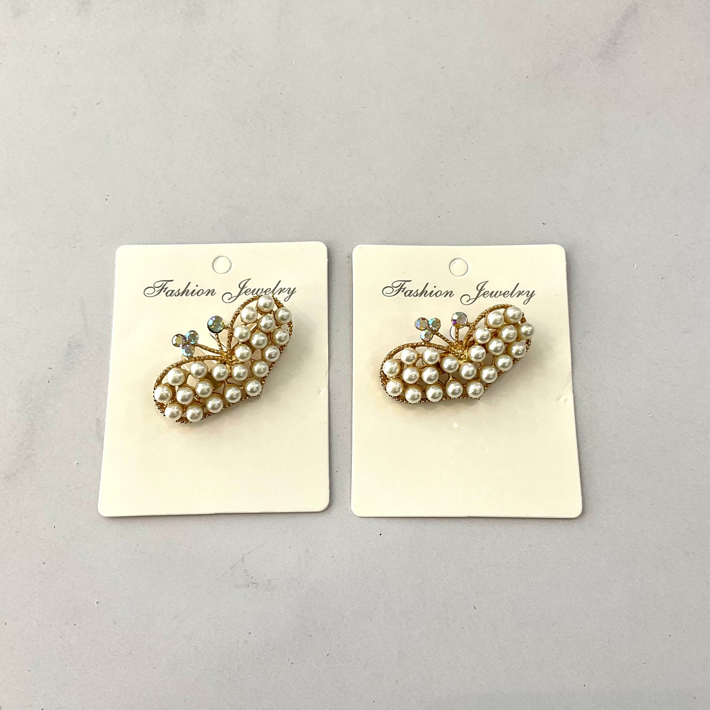 Prendedor Corazón Perlas