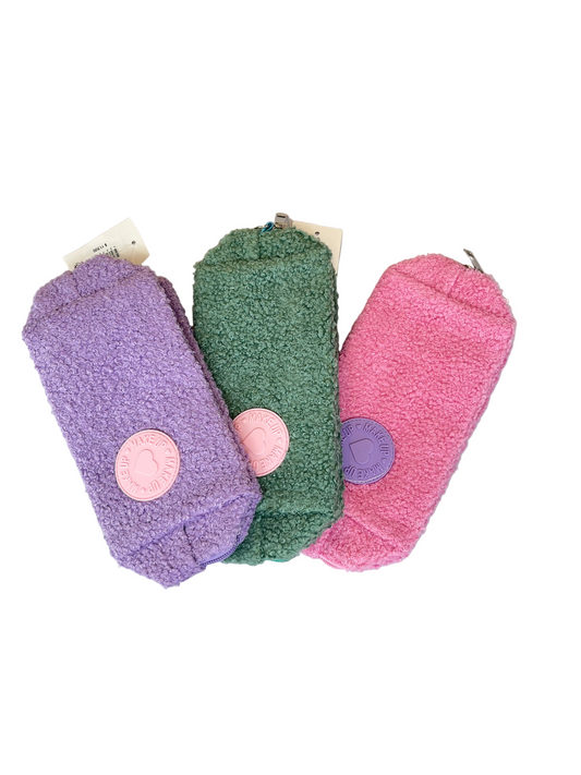 Cosmetiquera Peludita Hilos