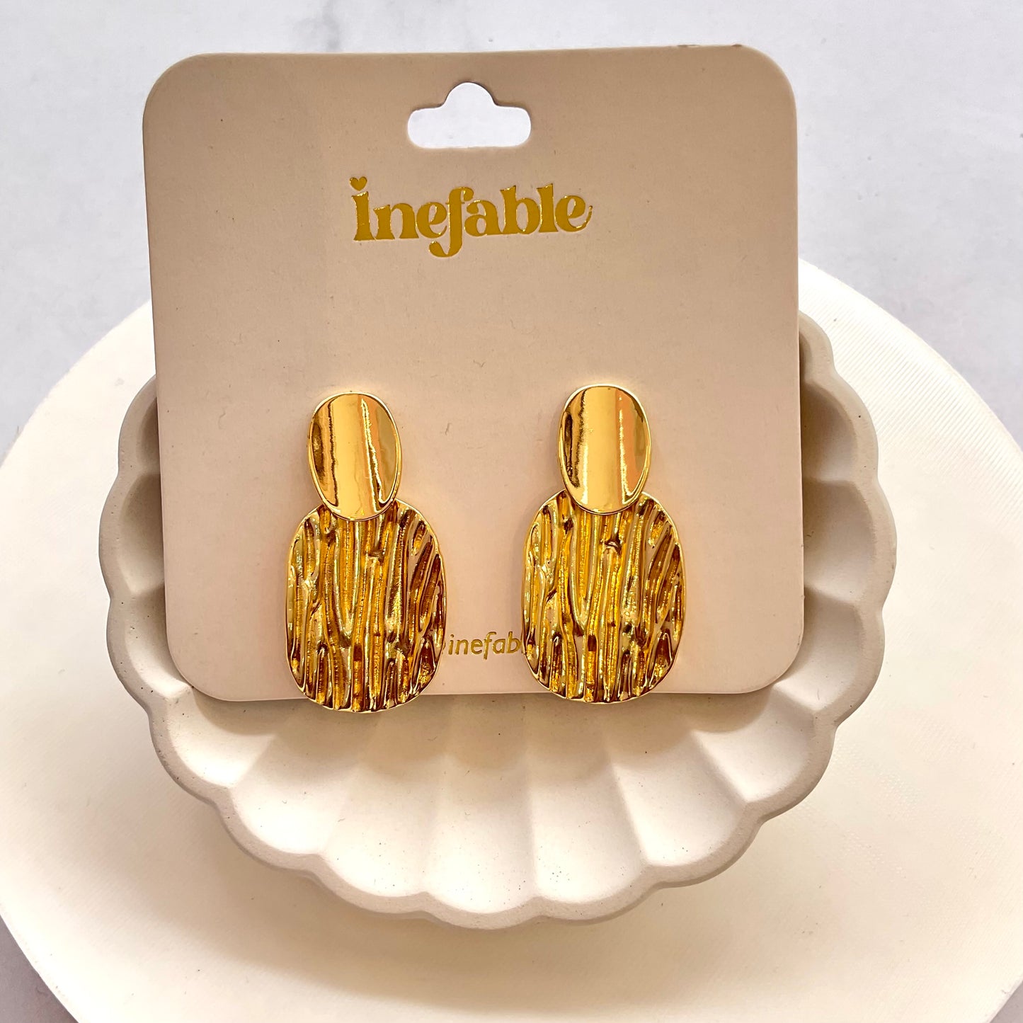 Arete Largo Elegante Rodio