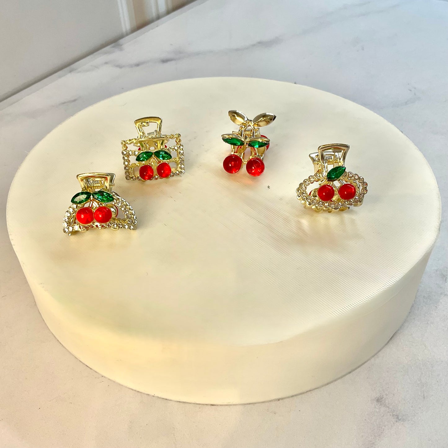 Caimán Metálico Pequeño Cereza