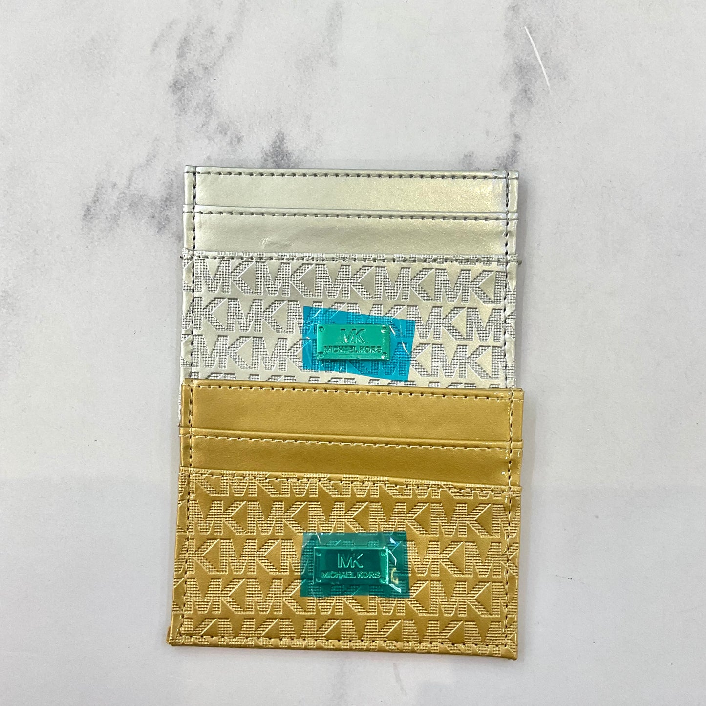 Tarjetero MK
